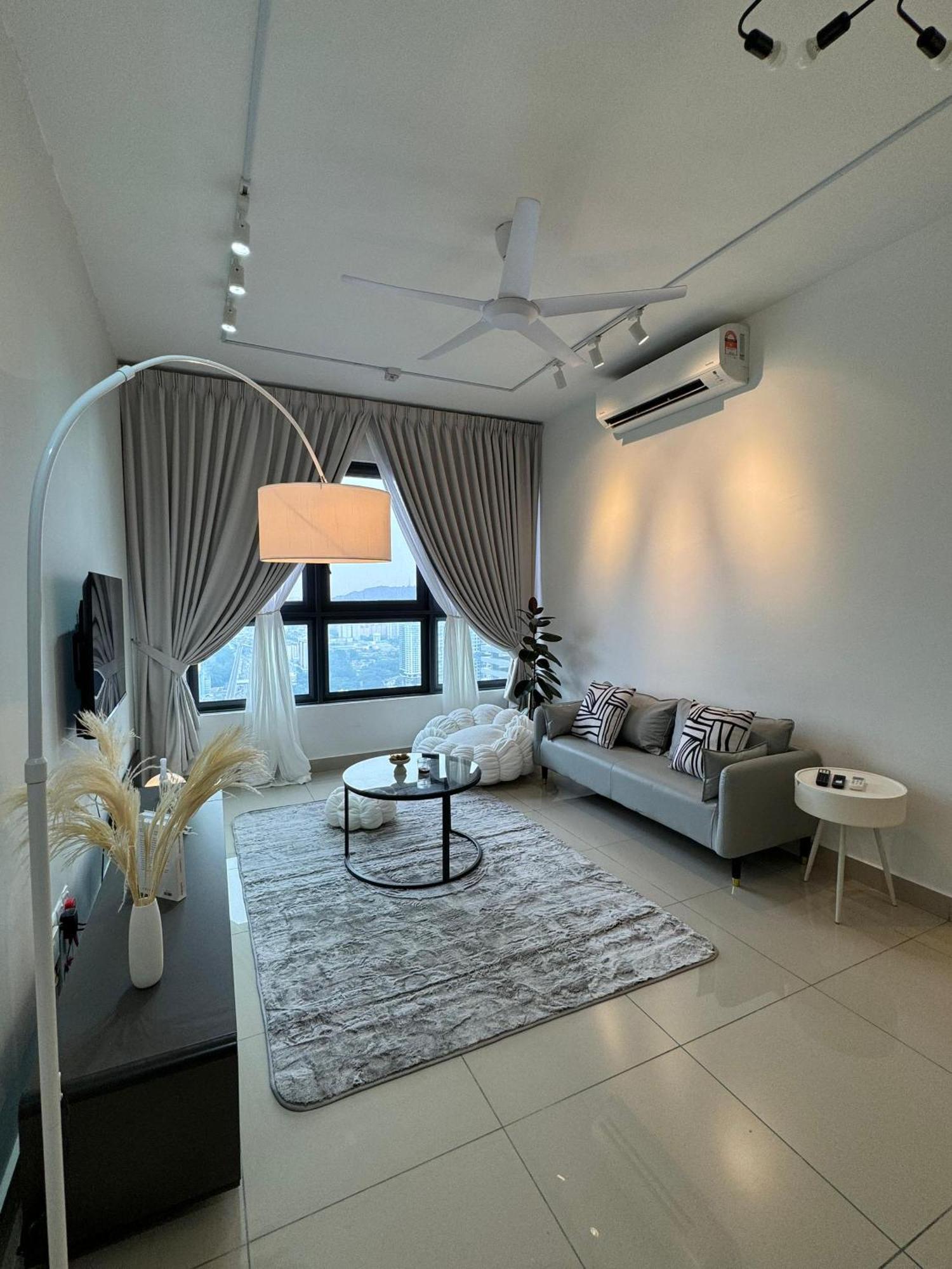 Roombnb Mvertica Kuala Lumpur Exterior foto